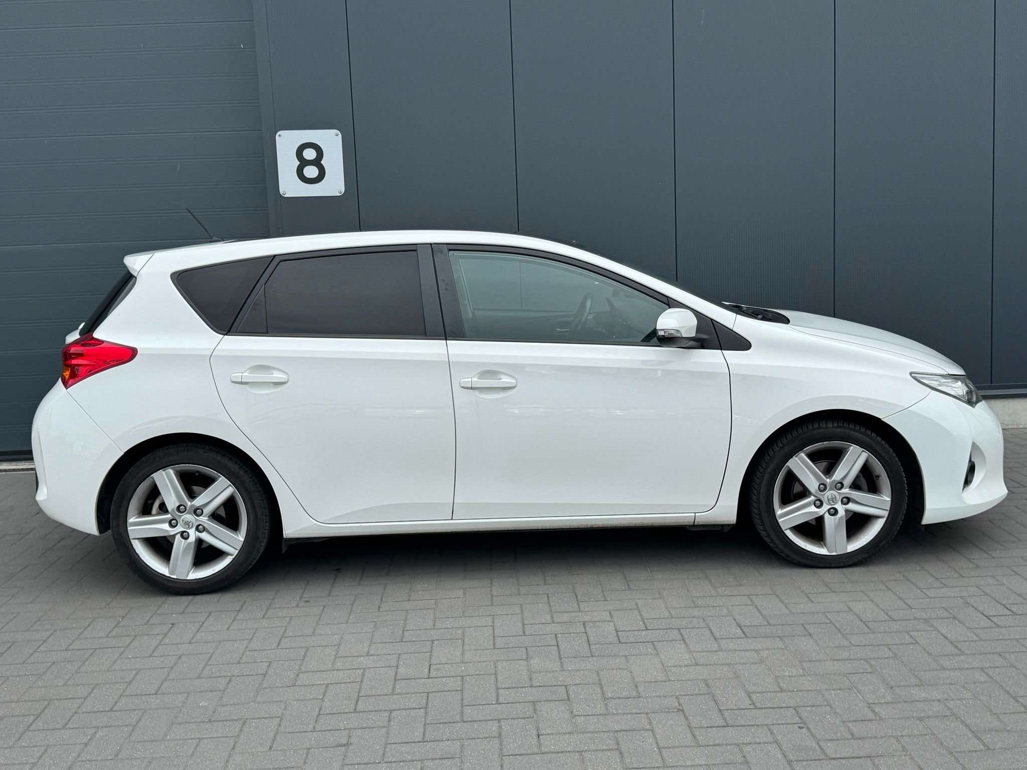 Toyota Auris 1.33i VVT-i GPS/CAMERA/