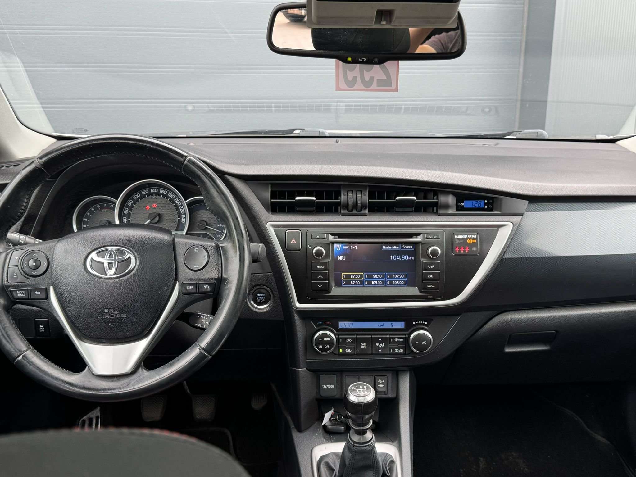 Toyota Auris 1.33i VVT-i GPS/CAMERA/