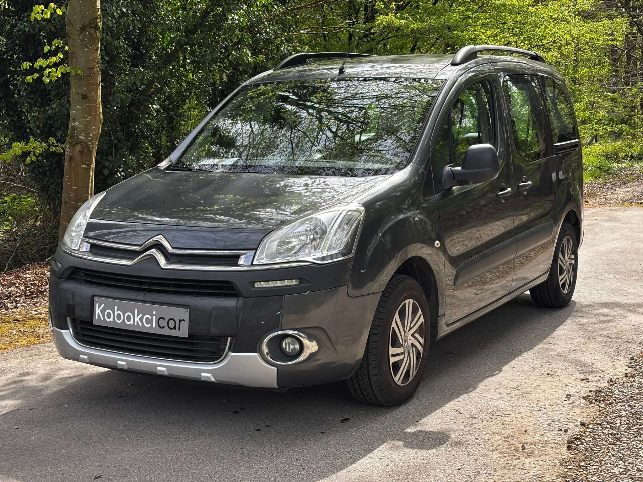 Citroen Berlingo MONOSPACE 1.6d 75cv/A.C/RADIO/CD/V.E/R.E/GARANTIE
