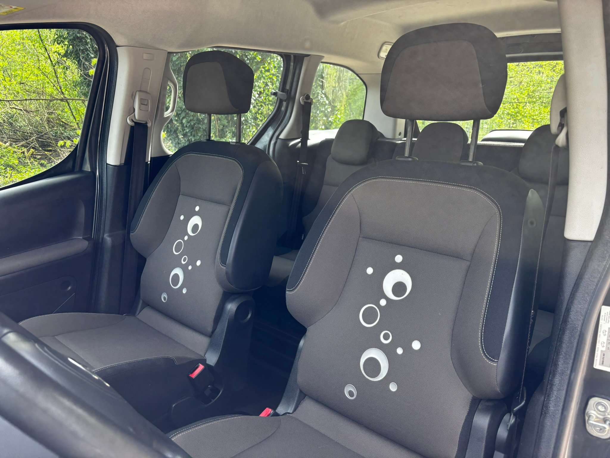 Citroen Berlingo MONOSPACE 1.6d 75cv/A.C/RADIO/CD/V.E/R.E/GARANTIE