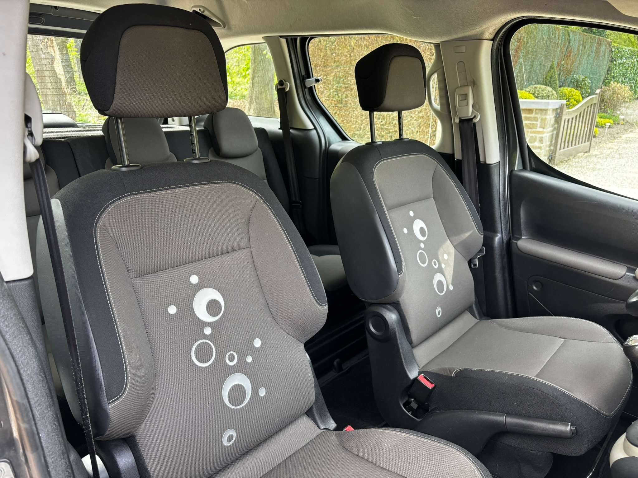 Citroen Berlingo MONOSPACE 1.6d 75cv/A.C/RADIO/CD/V.E/R.E/GARANTIE