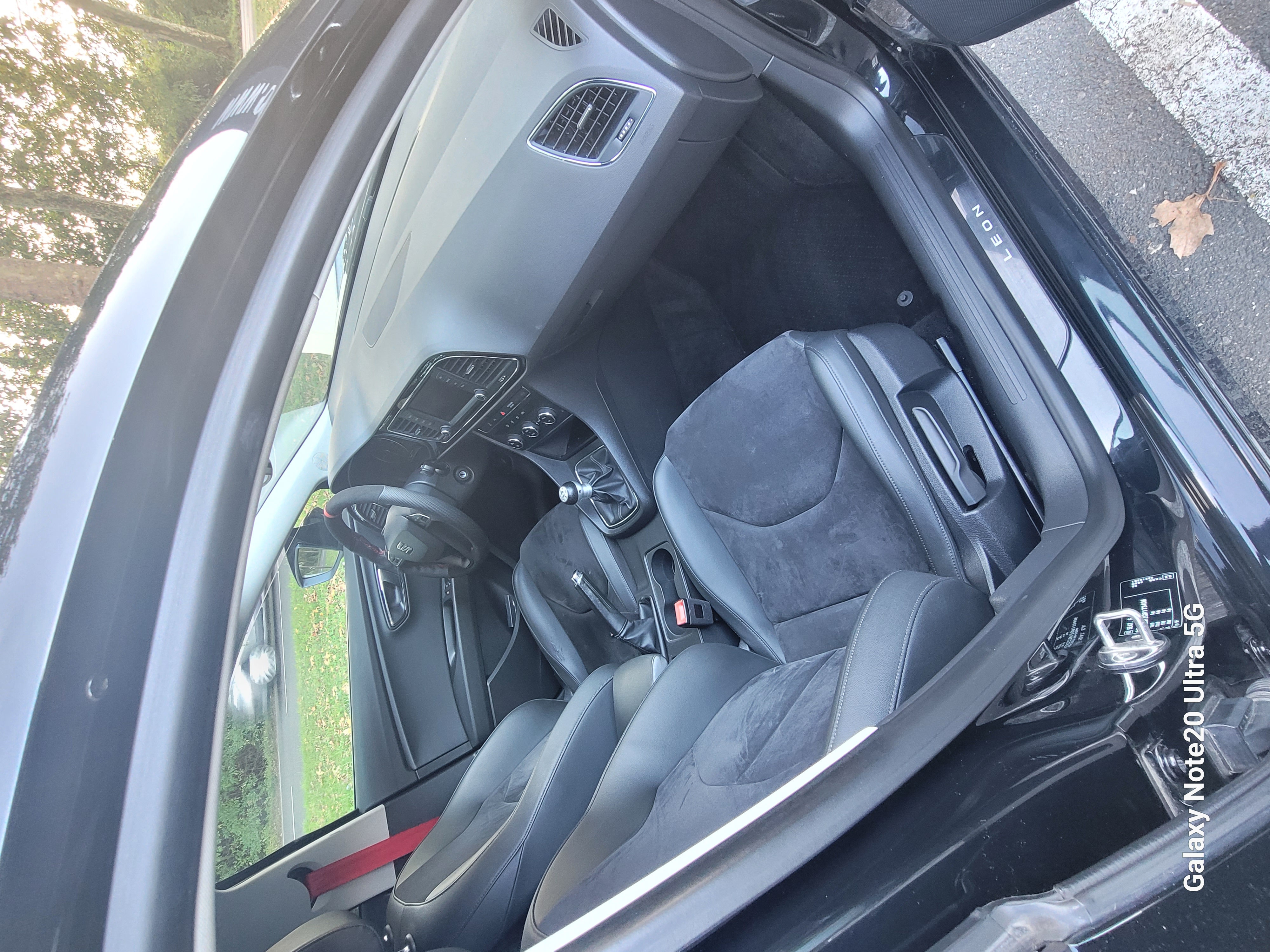 Seat Leon III SC 1.6 TDI 110 S&amp;S CONNECT