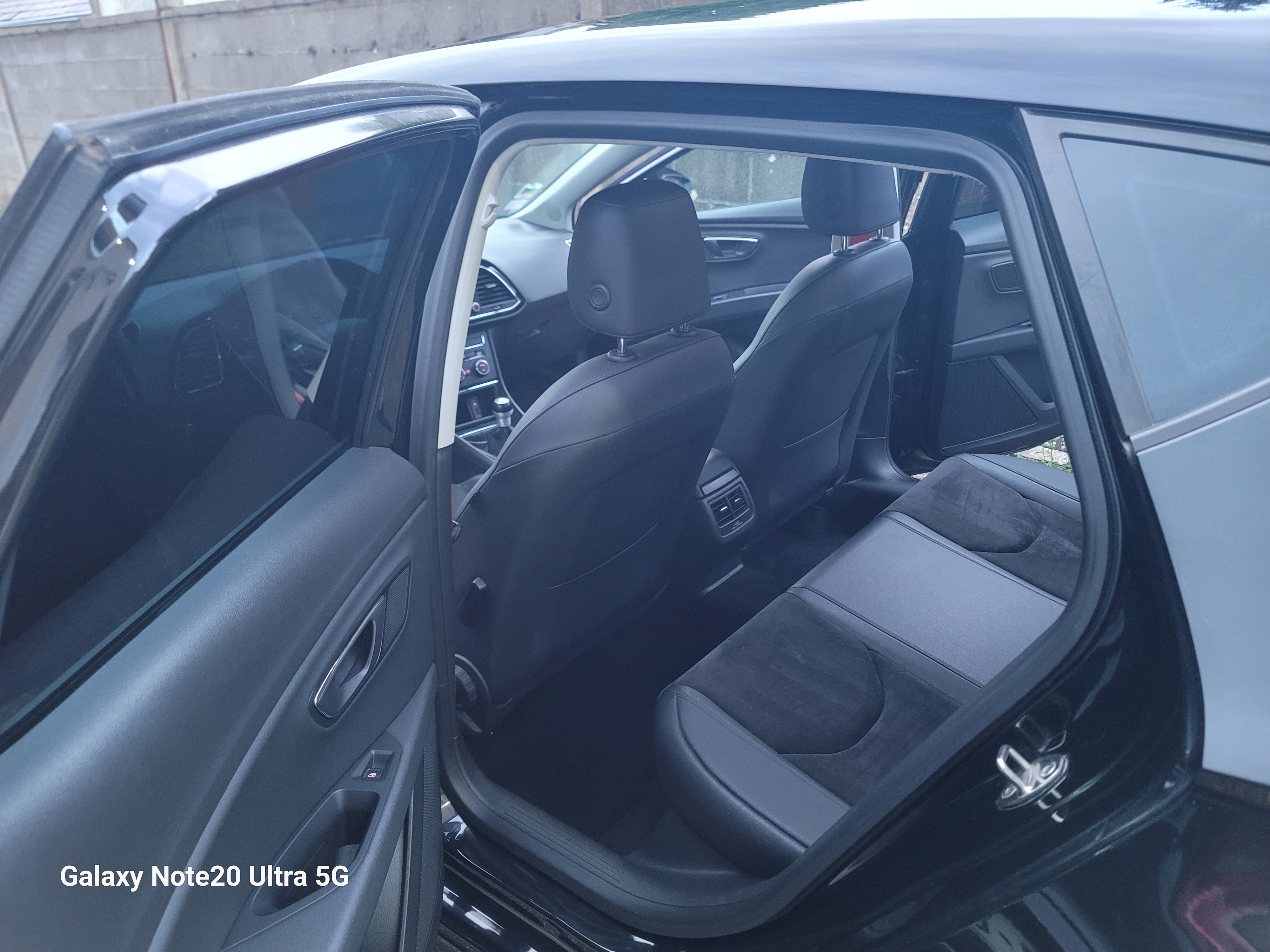 Seat Leon III SC 1.6 TDI 110 S&amp;S CONNECT