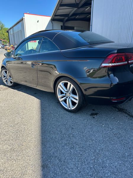 Volkswagen Eos (2) 2.0 TDI 140 BLUEMOTION TECHNOLOGY CARAT DSG