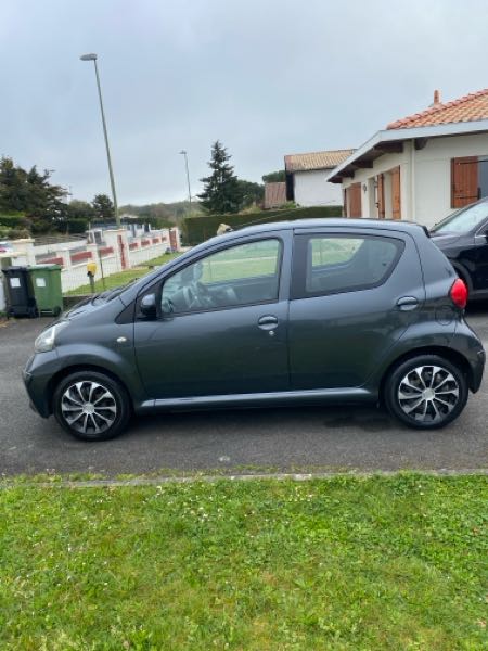 Toyota Aygo (2) 1.0 VVT-I ACTIVE 5P
