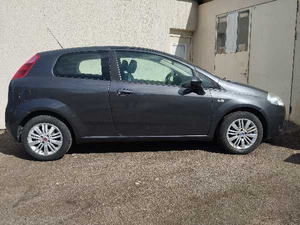 Fiat Grande Punto 1.3 MULTIJET 90 EMOTION 3P