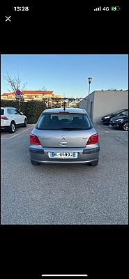 Peugeot 307 Bonjour je vend Peugeot 307 essence, roule parfaitement mis