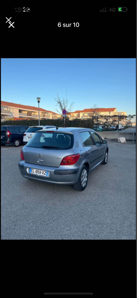 Peugeot 307 Bonjour je vend Peugeot 307 essence, roule parfaitement mis