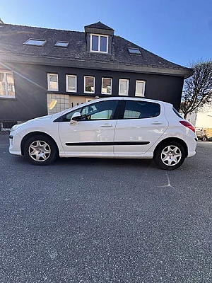 Peugeot 308 1.6 HDI 90 CONFORT 5P