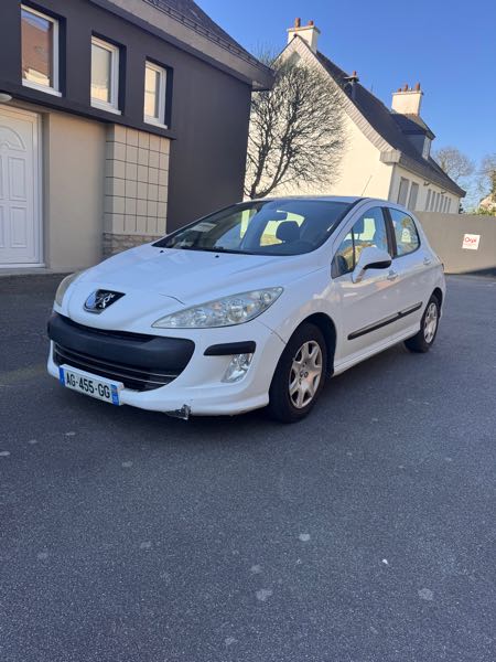 Peugeot 308 1.6 HDI 90 CONFORT 5P