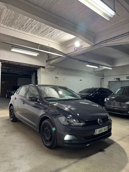 Volkswagen Polo VI 1.0 65 CONFORTLINE
