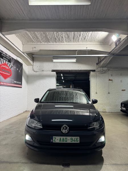 Volkswagen Polo VI 1.0 65 CONFORTLINE