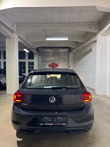 Volkswagen Polo VI 1.0 65 CONFORTLINE