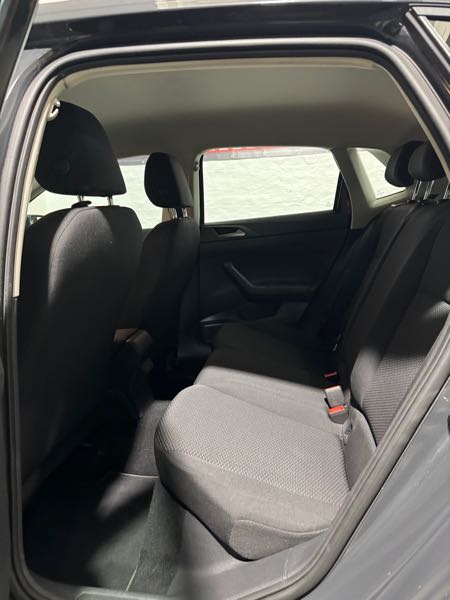Volkswagen Polo VI 1.0 65 CONFORTLINE