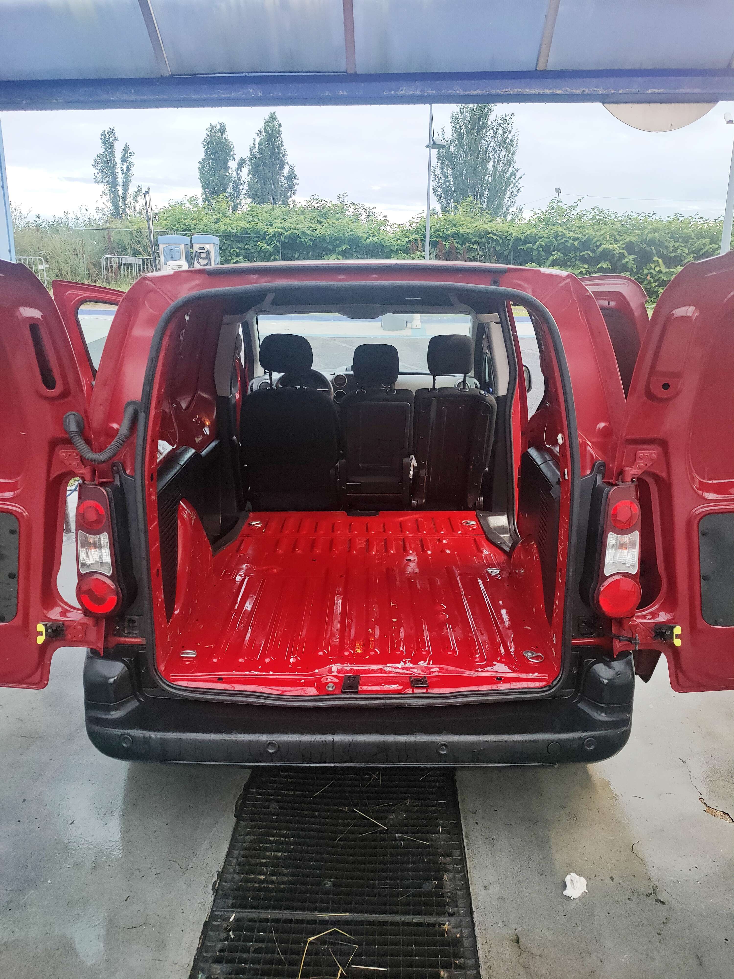 Peugeot Partner II (3) 1.6 BLUEHDI 75 STANDARD PREMIUM PACK