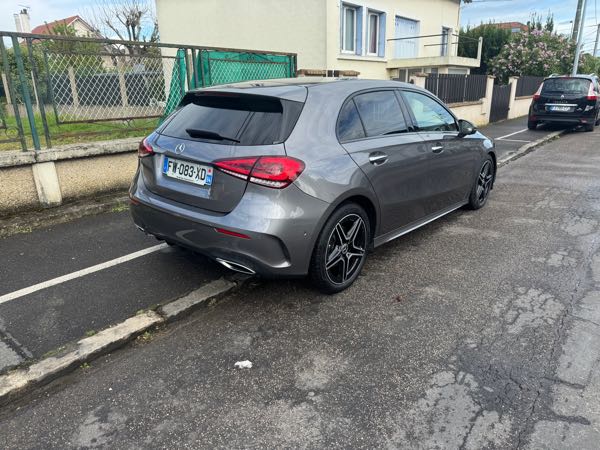 Mercedes-Benz Classe A IV BERLINE 200 AMG LINE 7G-DCT