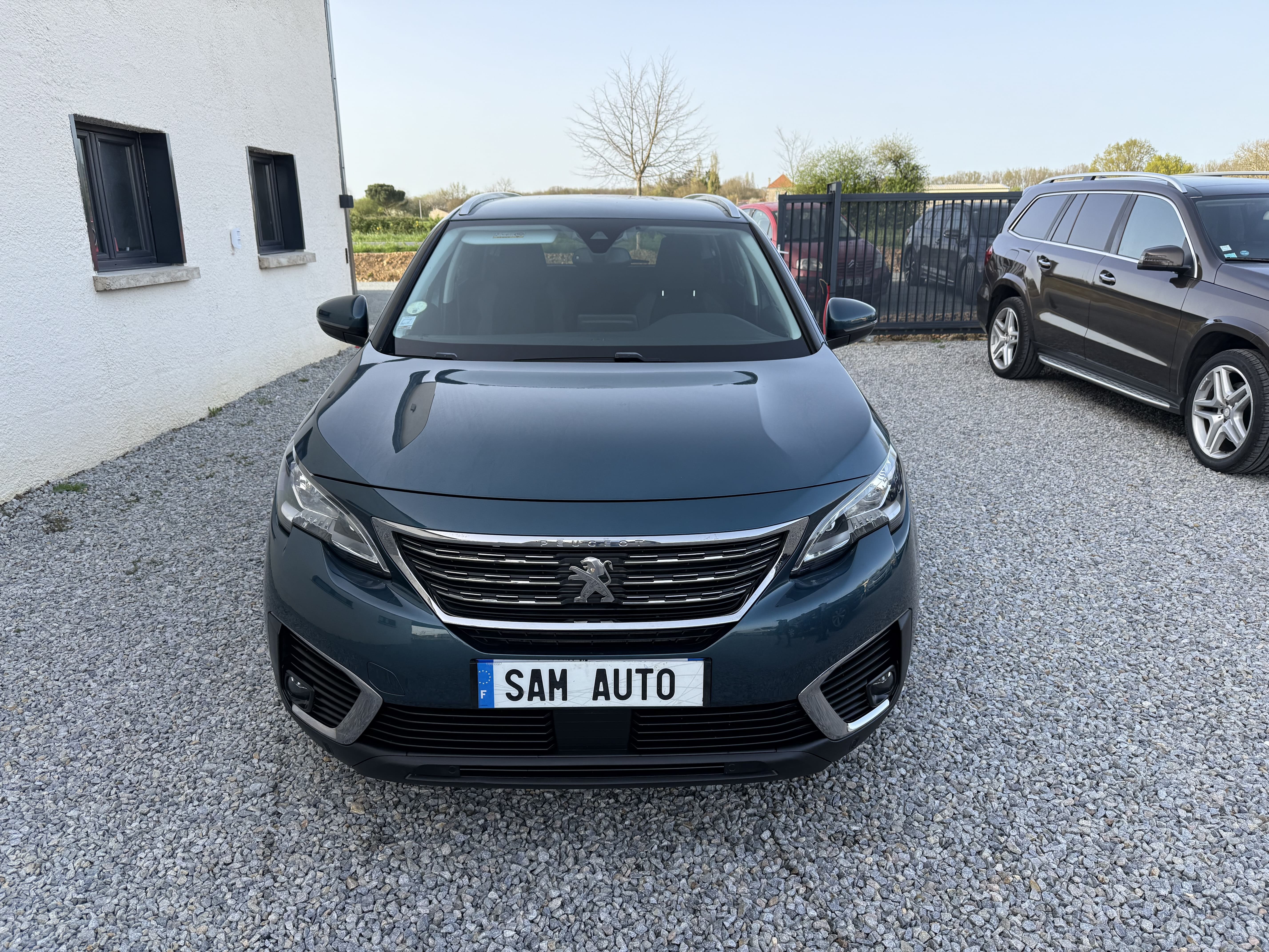 Peugeot 5008 (2) 1.6 BLUEHDI 120 ACCESS BUSINESS EAT6 7PL
