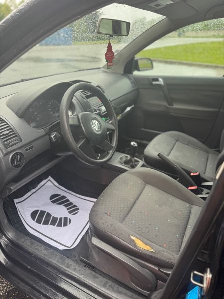 Volkswagen Polo IV (2) 1.2 65 CONFORT 5P
