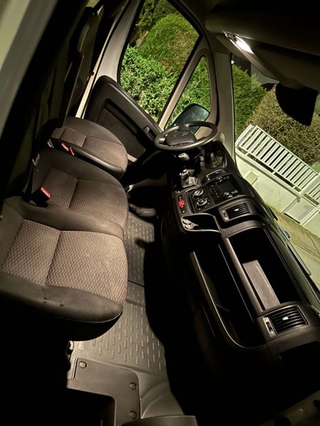Citroen Jumper II (2) 33 L2H2 BLUEHDI 140 S&amp;S BVM6 CONTROL