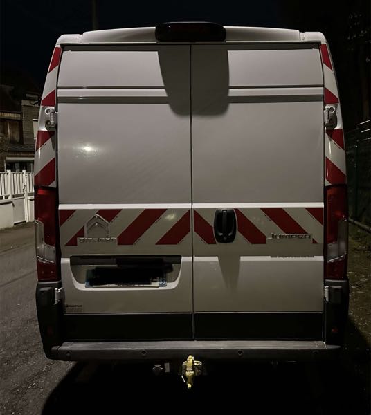 Citroen Jumper II (2) 33 L2H2 BLUEHDI 140 S&amp;S BVM6 CONTROL
