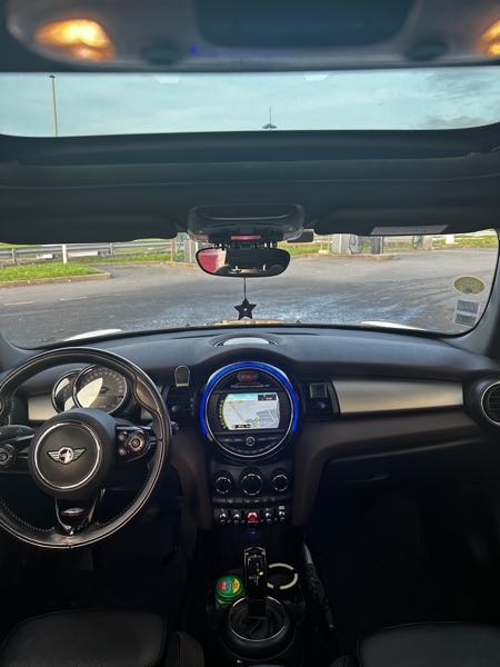 Mini Mini III COOPER D 116 EDITION BLACKFRIARS 5P BVA7