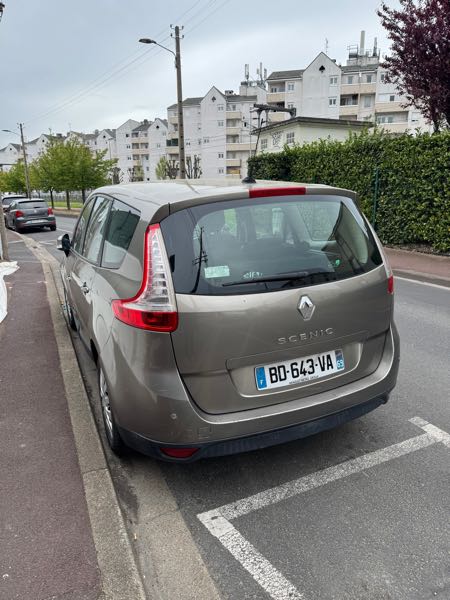 Renault Grand Scenic III 1.5 DCI 110 FAP EXPRESSION 7PL EURO5