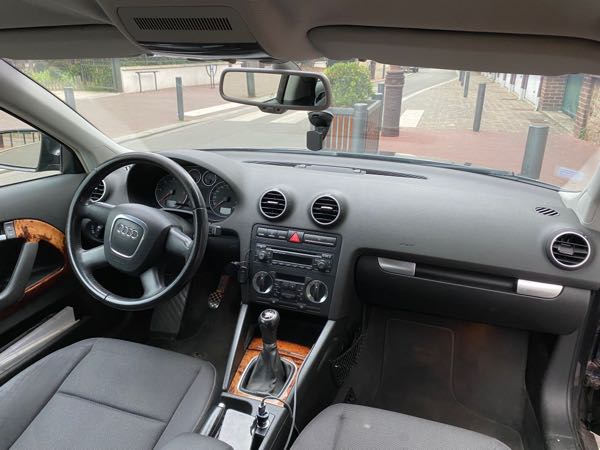 Audi A3 II 2.0 TDI 140 AMBITION