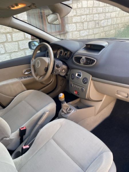 Renault Clio III 1.5 DCI 105 PRIVILEGE 5P