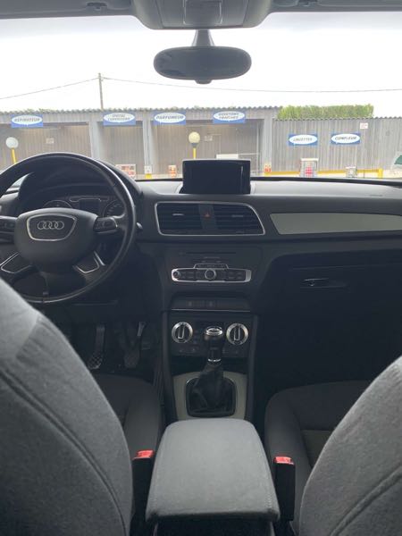 Audi Q3 2.0 TDI 140 ATTRACTION