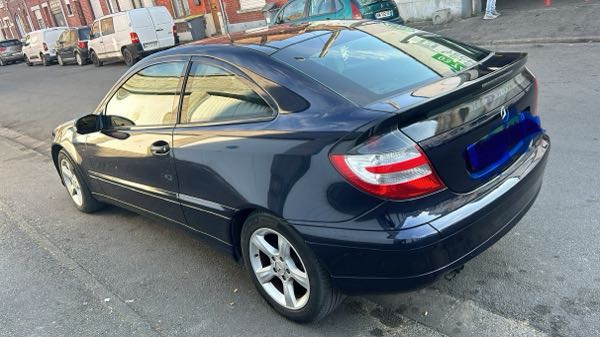 Mercedes-Benz Classe C COUPE SPORT 180 K BVA
