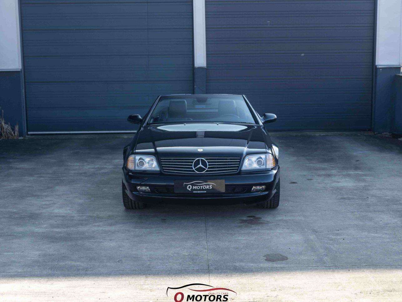 Mercedes-Benz SL 500 Amg Pack Final Edition-Panoramic Hardtop-Leather