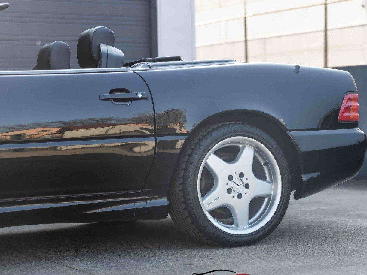 Mercedes-Benz SL 500 Amg Pack Final Edition-Panoramic Hardtop-Leather