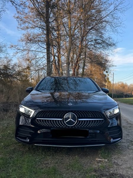Mercedes-Benz Classe A CLASSE A 2.0L AMG LINE BVA8• CarPlay•LED•caméra•