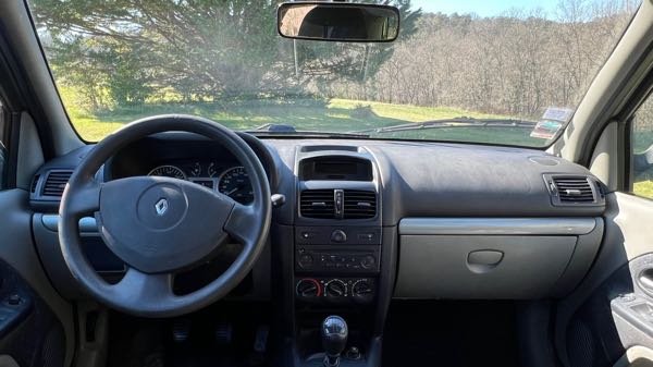 Renault Clio II (2) 1.5 DCI 80 CONFORT PACK CLIM DYNAMIQUE 5P