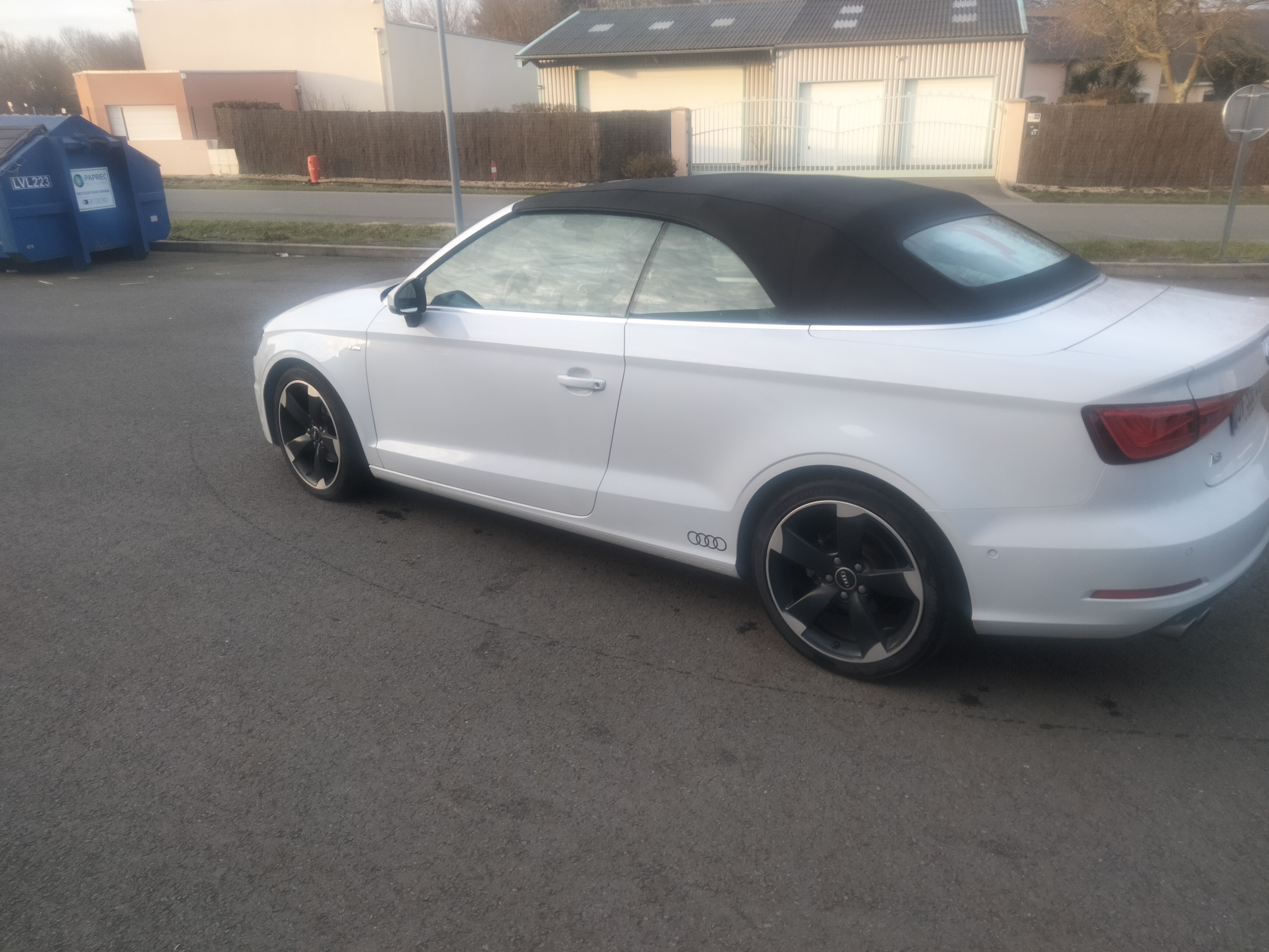 Audi A3 III (2) CABRIOLET 2.0 TDI 150 S LINE