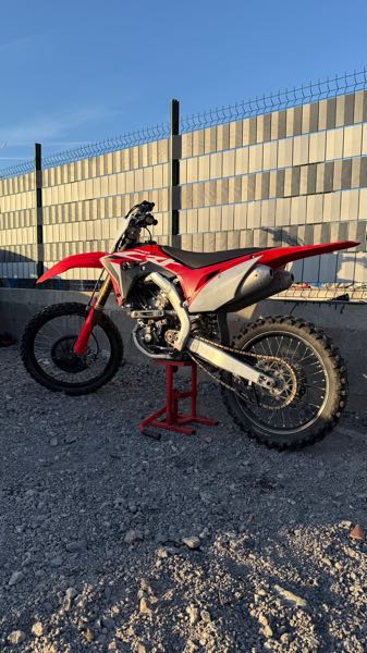 HONDA CRF R