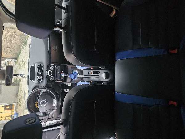 Renault Clio III (2) 2.0 16V 203 RS REDBULL