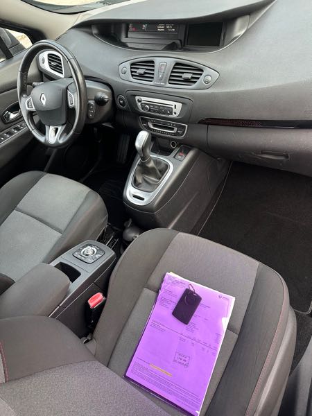 Renault Grand Espace Renault scenic 7 place diesel boîte auto entretien ok