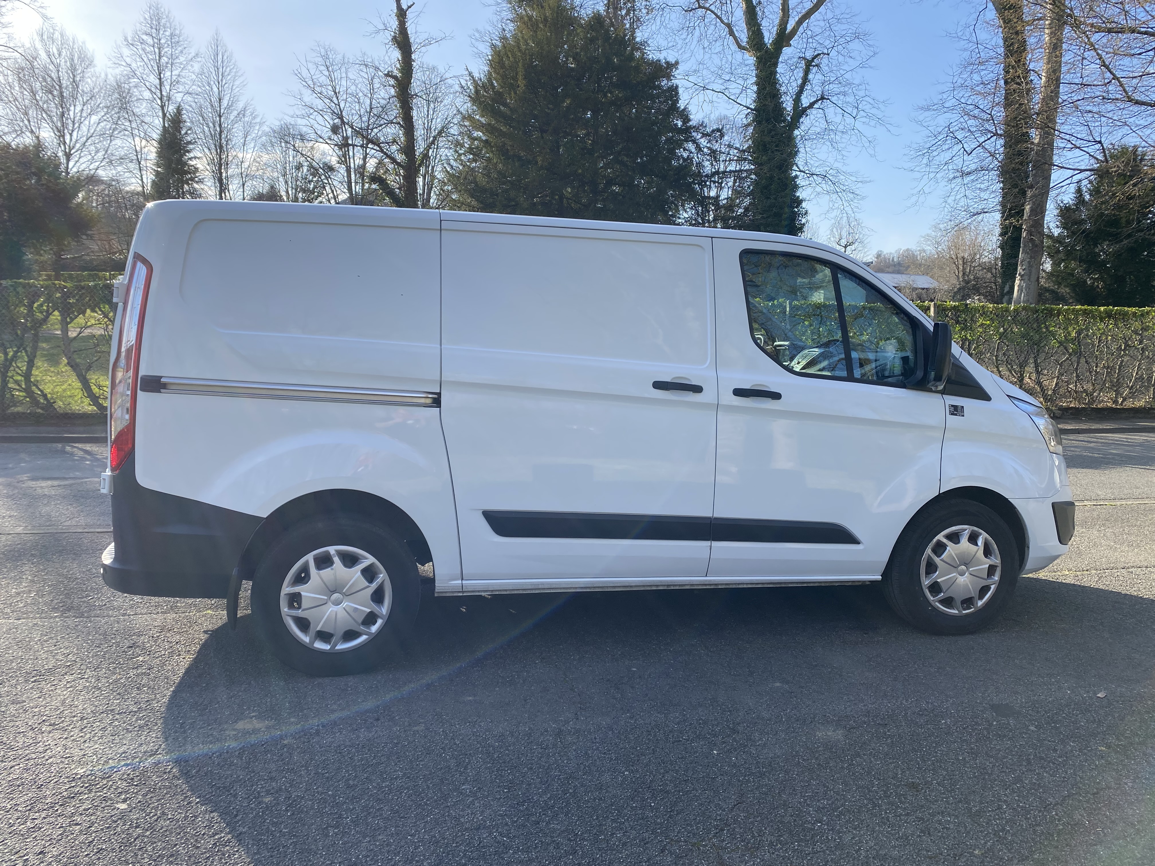 Ford Transit Custom FOURGON (2) 2.0 ECO 131 KOMBI TREND BN1 320 L1H1 AUTO