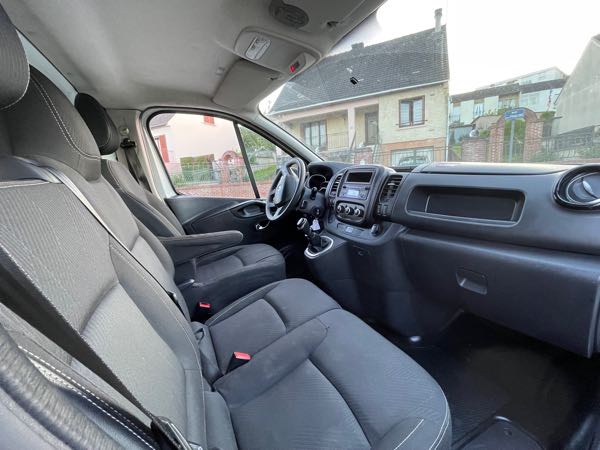 Renault Trafic III (2) CABINE APPROFONDIECF L1H1 1200 DCI 120 2PL