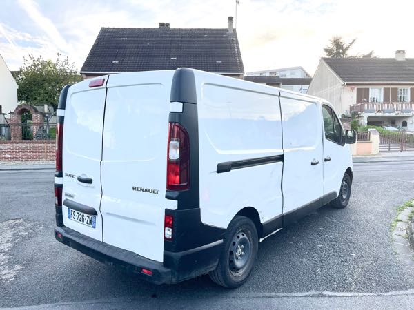 Renault Trafic III (2) CABINE APPROFONDIECF L1H1 1200 DCI 120 2PL