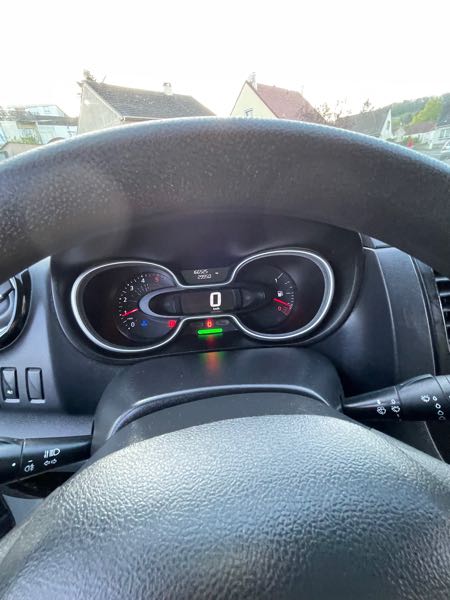 Renault Trafic III (2) CABINE APPROFONDIECF L1H1 1200 DCI 120 2PL