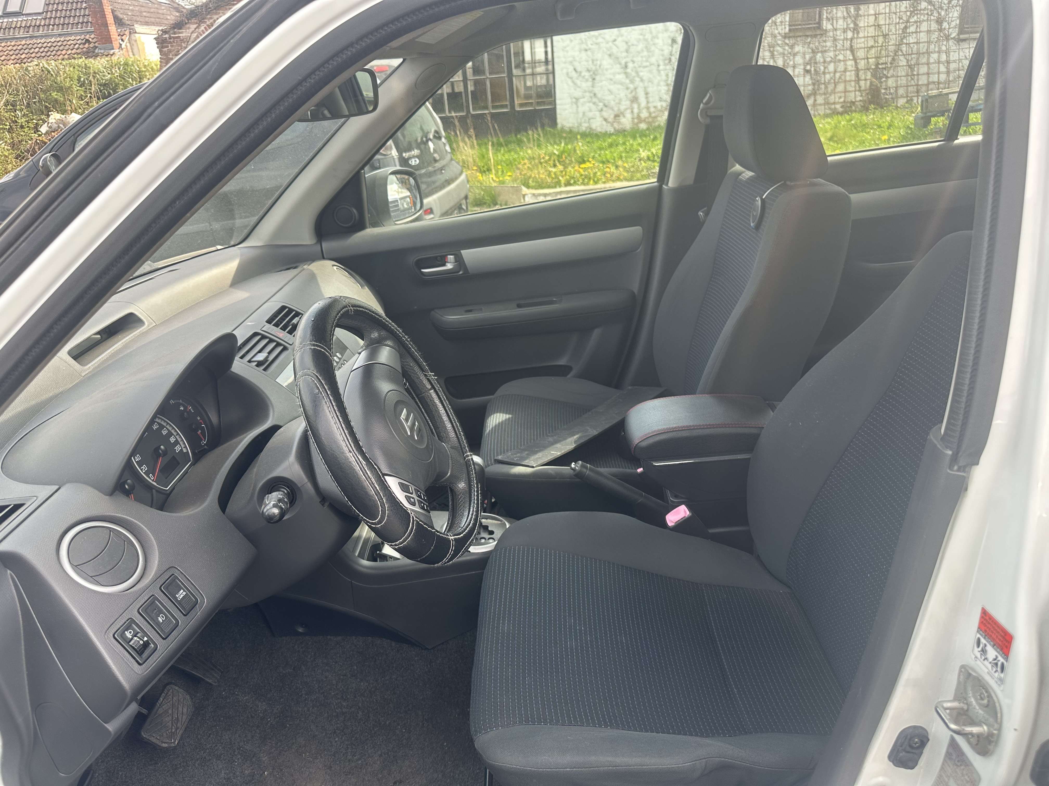 Suzuki Swift 1.3i problème embrayage