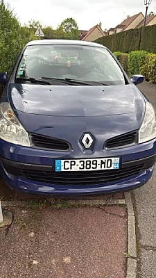 Renault Clio III (2) 1.5 DCI 85 EXPRESSION CLIM 5P