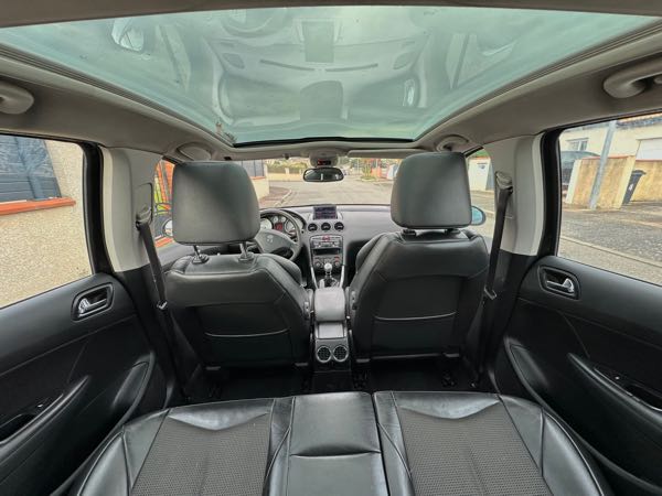 Peugeot 308 (2) 1.6 E-HDI 112 FAP FELINE BVM6 5P