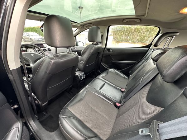 Peugeot 308 (2) 1.6 E-HDI 112 FAP FELINE BVM6 5P