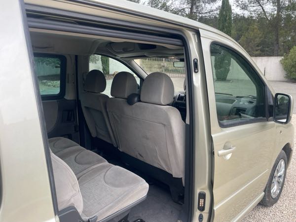 Citroen Jumpy monospace