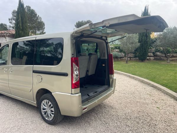 Citroen Jumpy monospace
