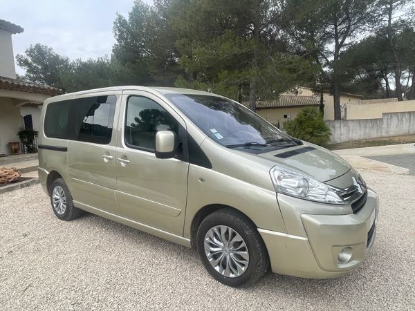 Citroen Jumpy monospace