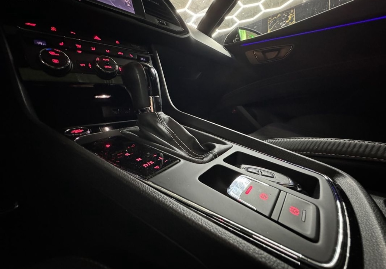 Seat Leon III (2) 2.0 TSI 300 CUPRA DSG